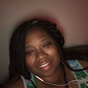 Meet your Posher, Renee